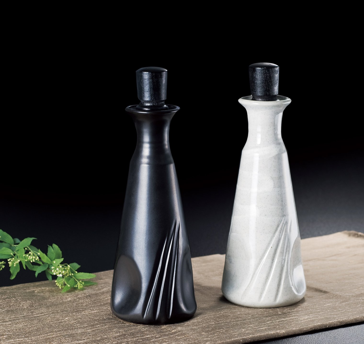 Amazon.co.jp: サントリーマーケティング 焼酎デキャンタ 580ml 染付